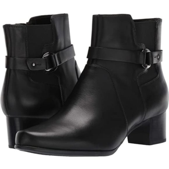 Clarks Shoes - NEW Clarks Women Damson Waterproof Leather Zip Up Block Heel Ankle Dress Bootie